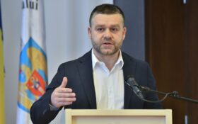 Reorganizare la Primăria Capitalei: 260 de angajați pleacă; direcții desființate, altele comasate